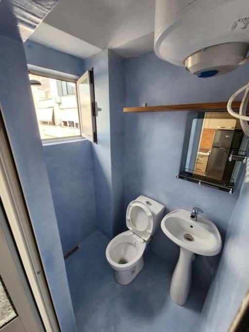 Andi'S Place-Comfy Studio-City Center Tirana Bagian luar foto